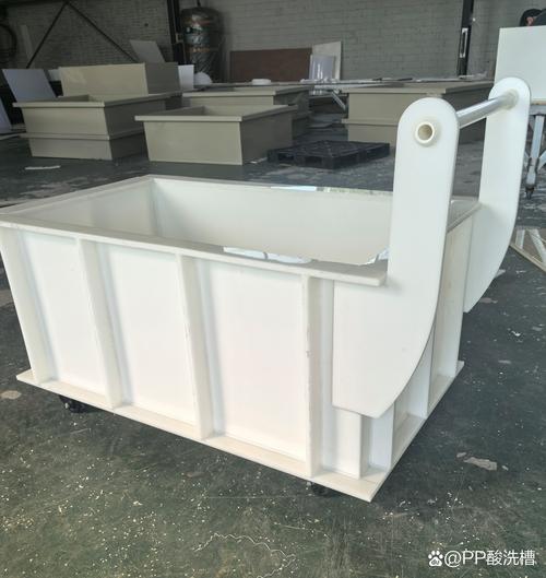 在保证载重能力的同时实现了低噪静物料搬运装备金属小推车制造车间